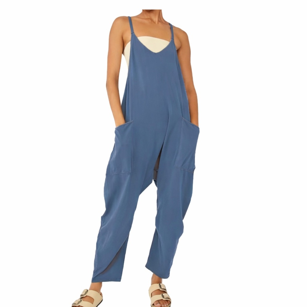 Relaxed Blue Sleeveless Jumpsuit